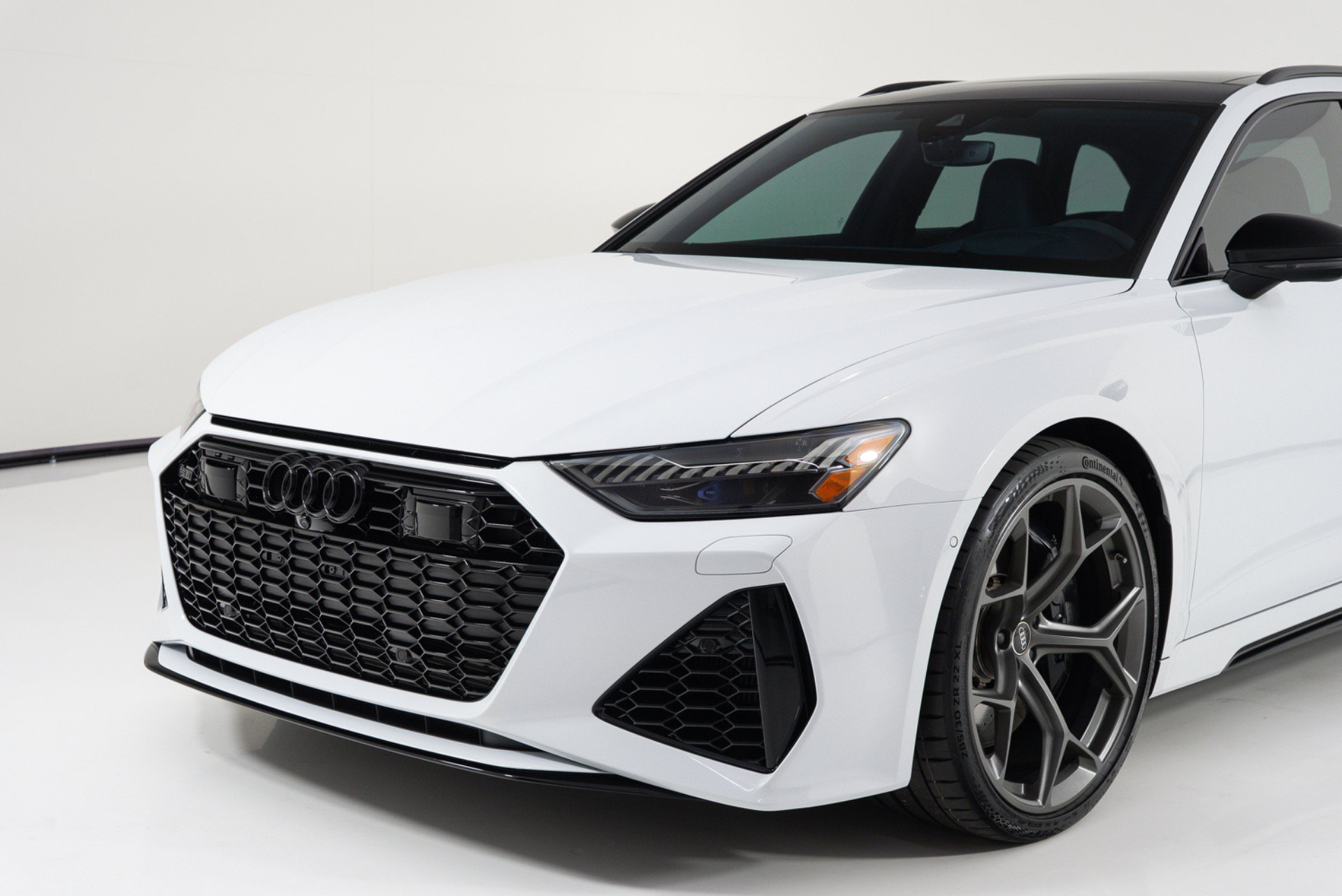 Used 2024 Audi RS 6 performance AWD/4WD image 57