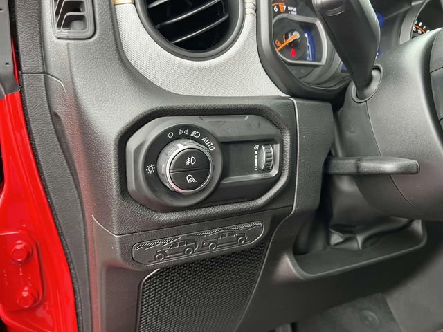 New 2025 Jeep Gladiator Sport image 14