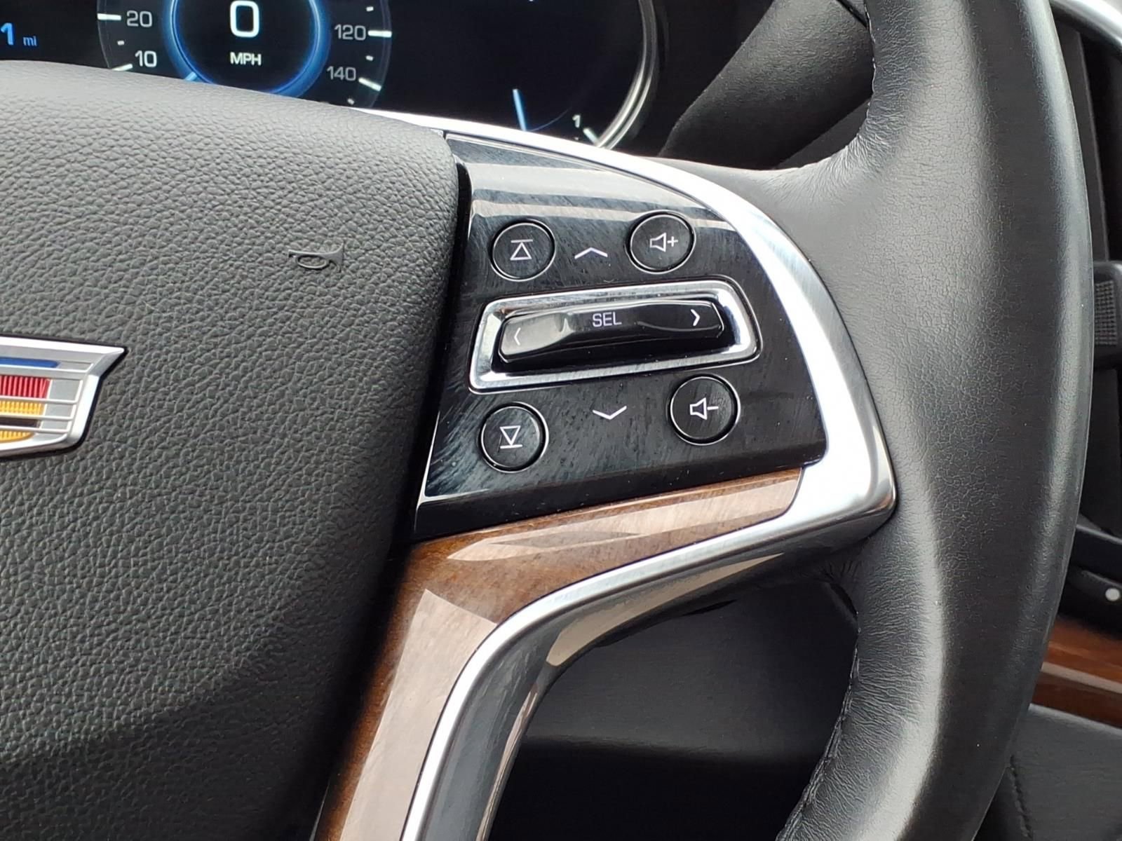 Used 2020 Cadillac Escalade Luxury AWD/4WD image 26