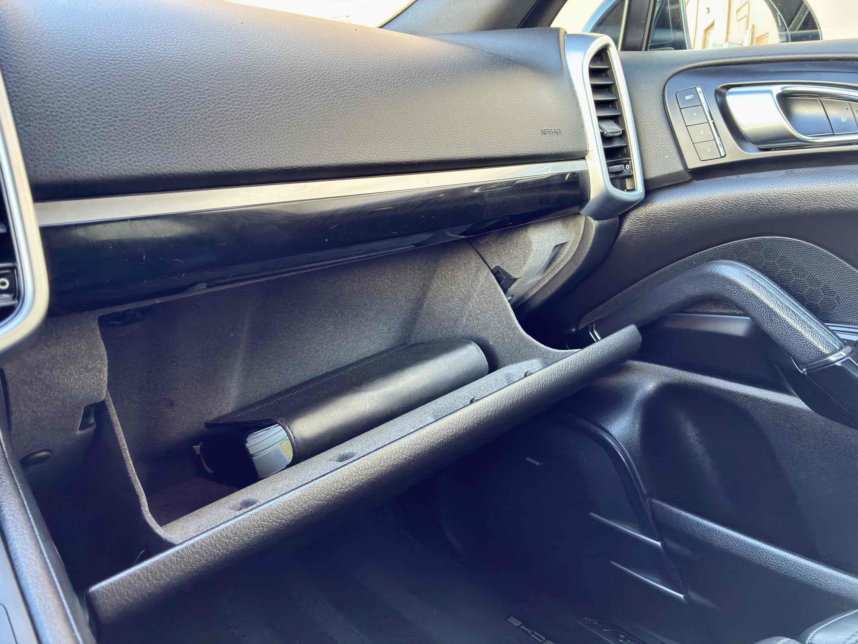 Used 2017 Porsche Cayenne AWD/4WD image 35