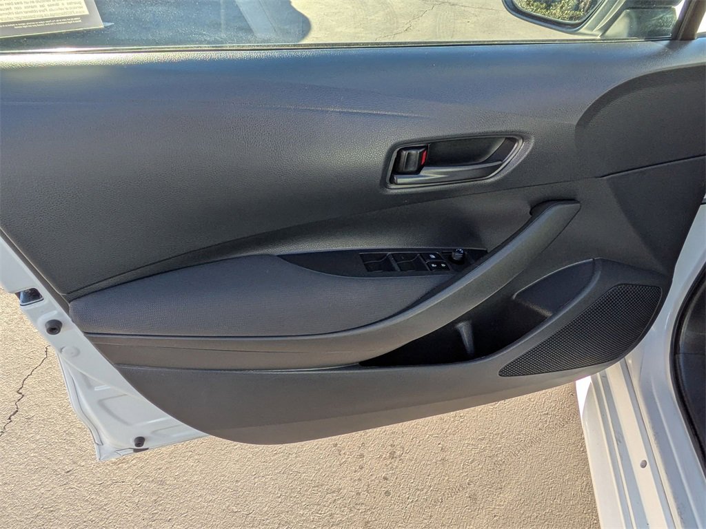 Used 2024 Toyota Corolla LE image 11