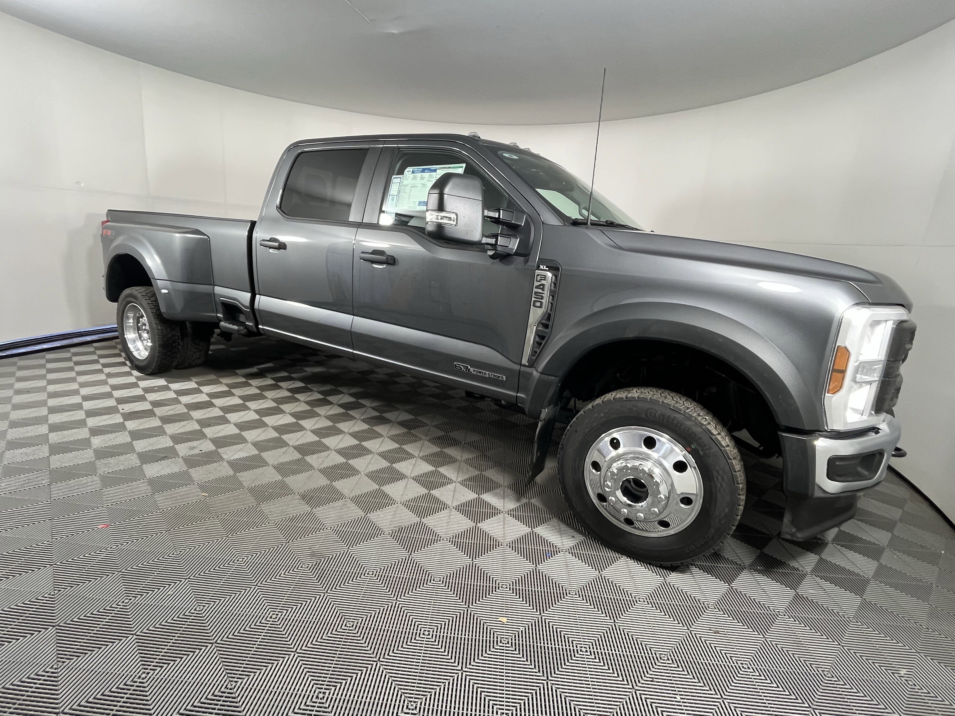 New 2026 Ford F450 XL w/ 360-Degree Camera Package image 7