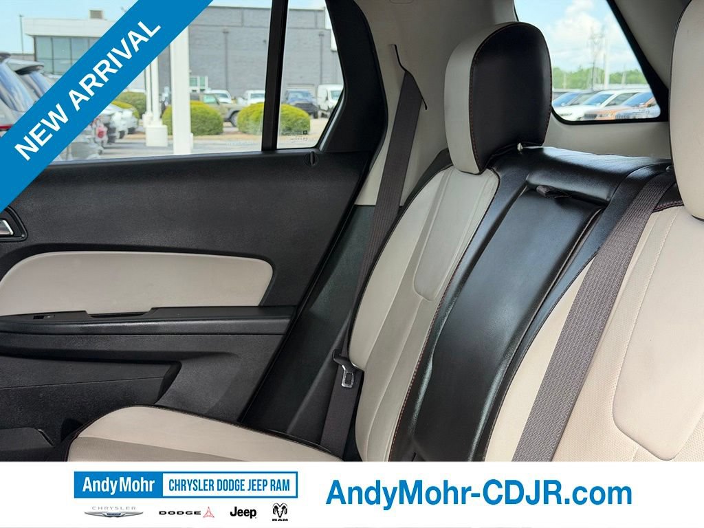 Used 2017 GMC Terrain SLT w/ Sun And Destination Package AWD/4WD image 24