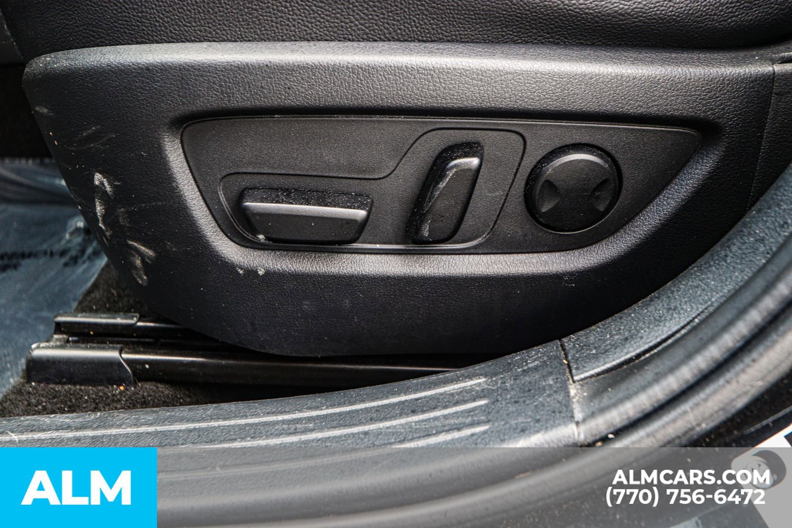 Used 2024 MAZDA CX-50 AWD 2.5 S w/ Premium Package image 40