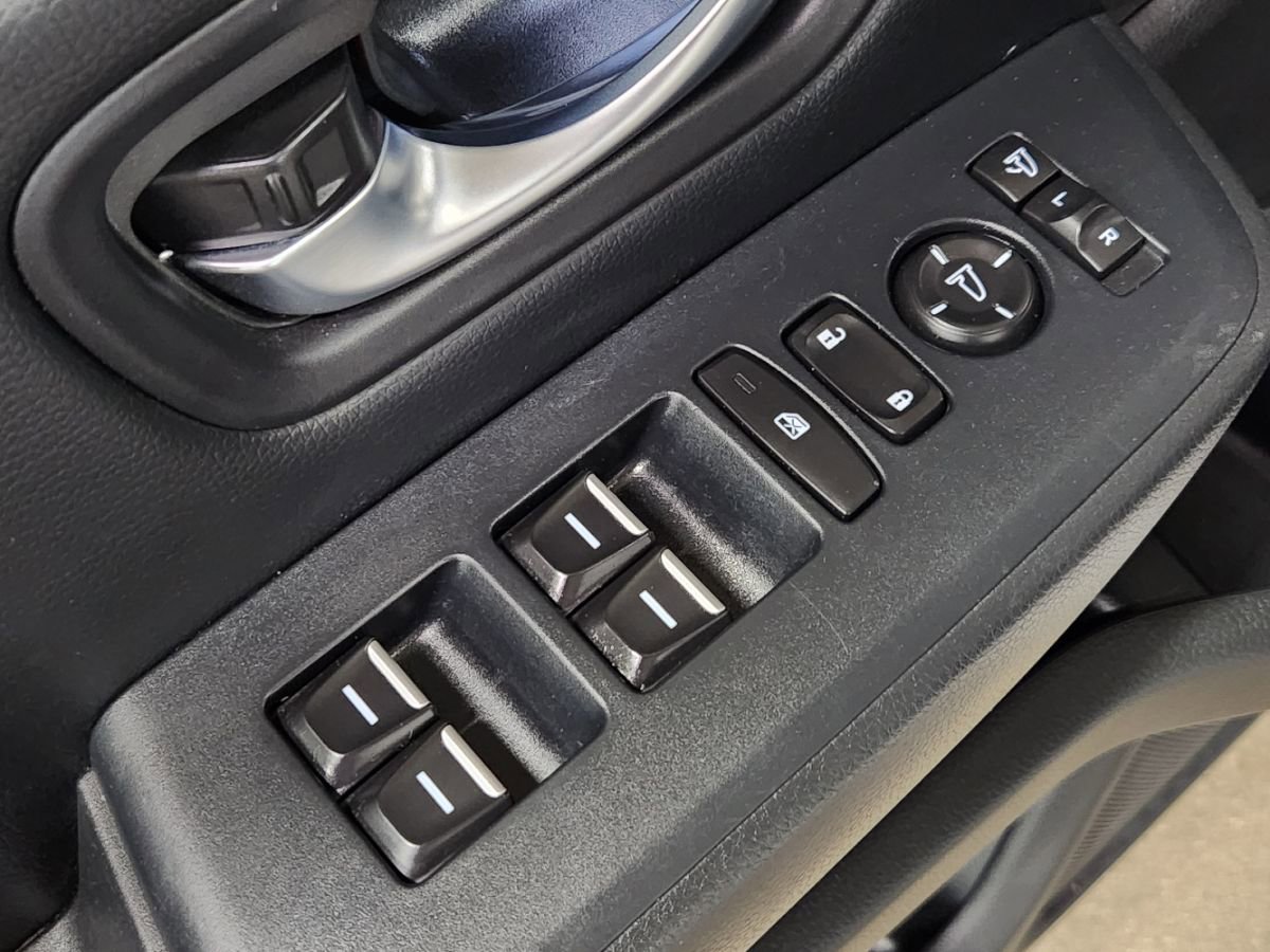 Used 2023 Honda Pilot Elite image 44