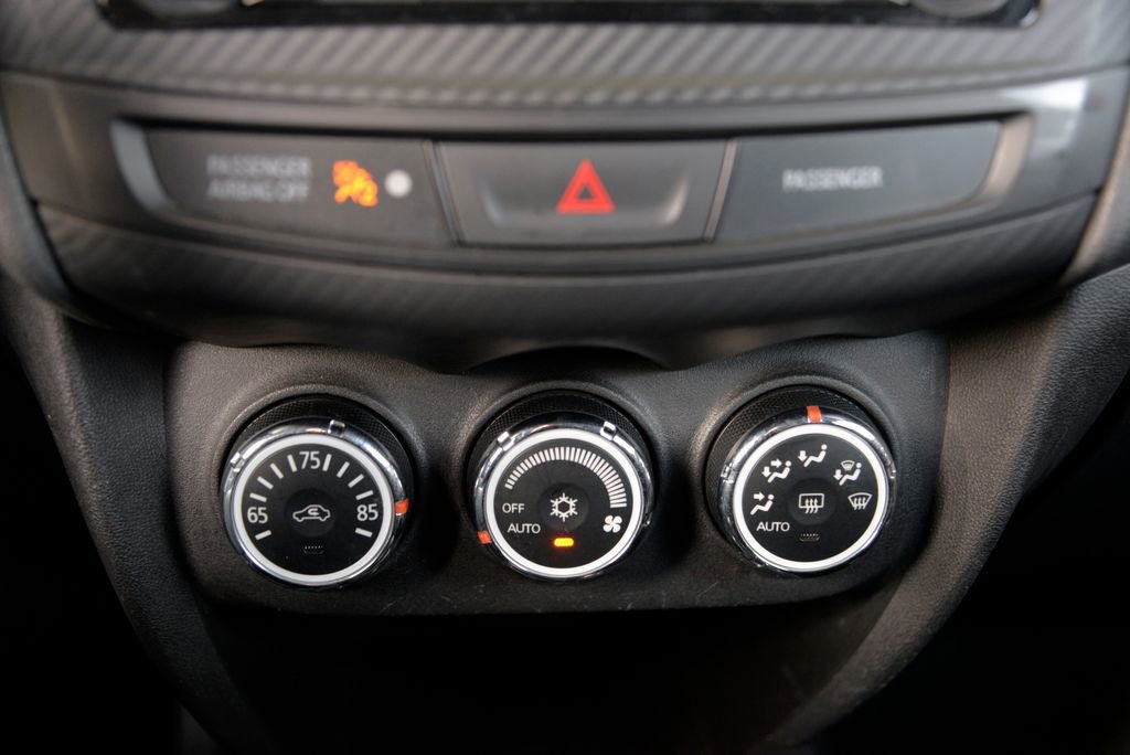 Used 2017 Mitsubishi Outlander Sport ES image 23