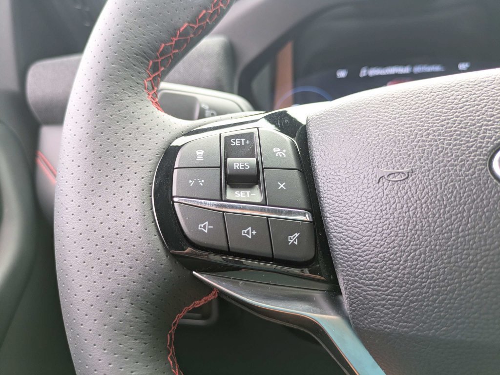 New 2025 Ford Explorer ST-Line w/ Premium Package RWD image 52