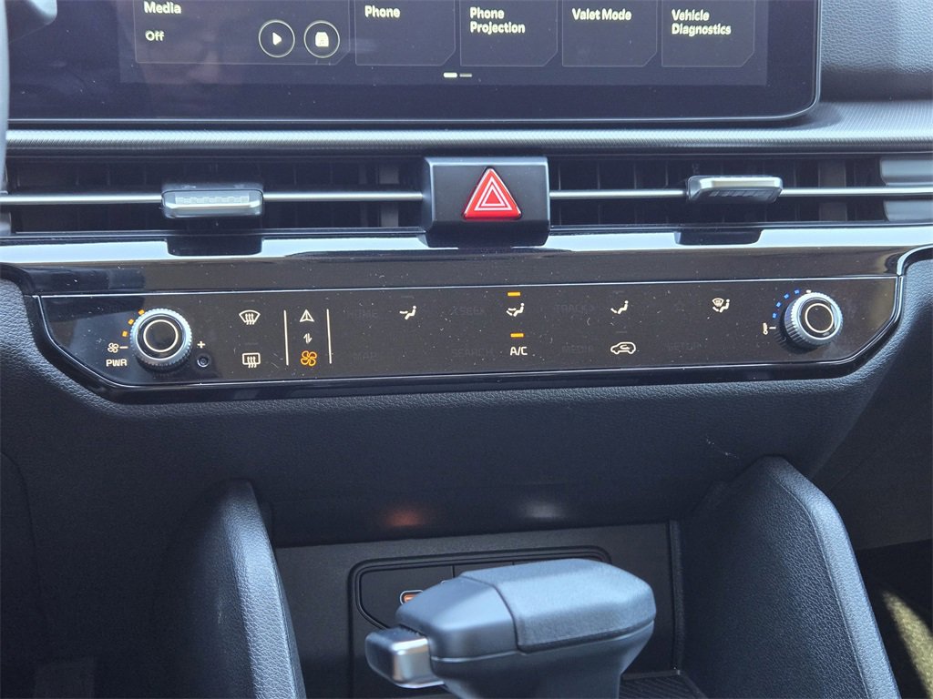 New 2026 Kia Sportage LX w/ LX Convenience Package image 16