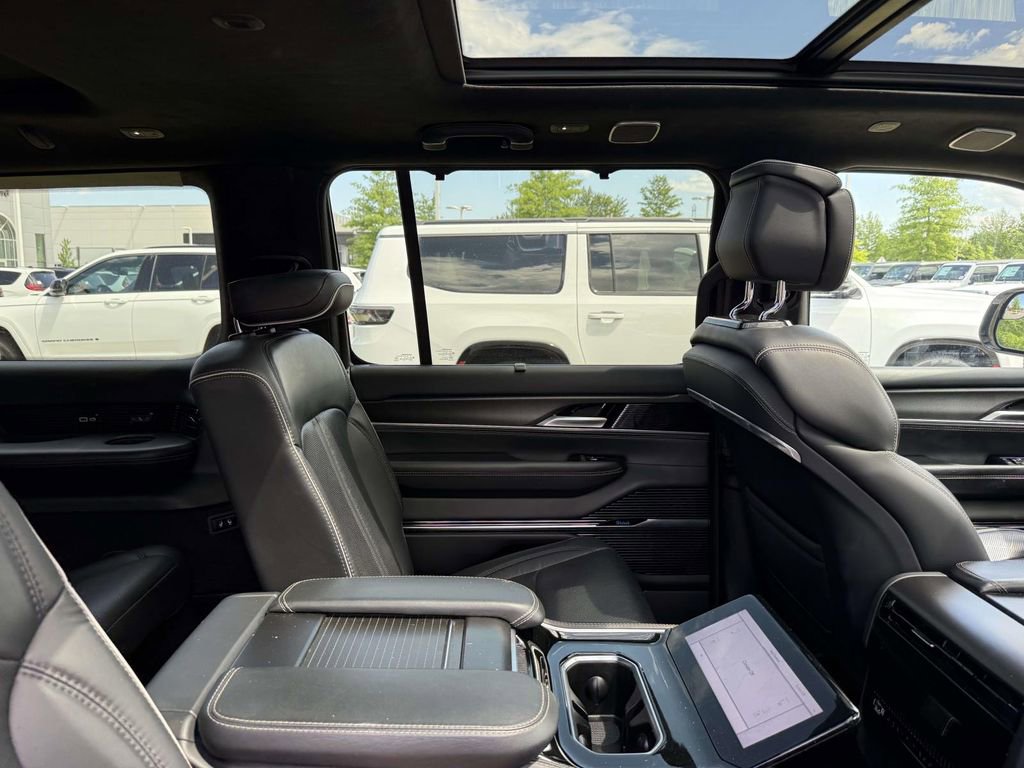 Certified 2024 Jeep Grand Wagoneer L Series II w/ Quick Order Packagew 28T AWD/4WD image 18