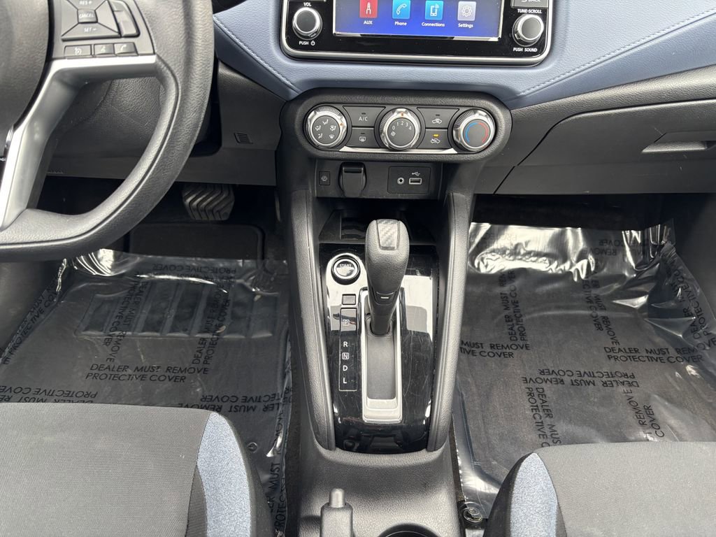 Used 2023 Nissan Versa SV FWD image 20