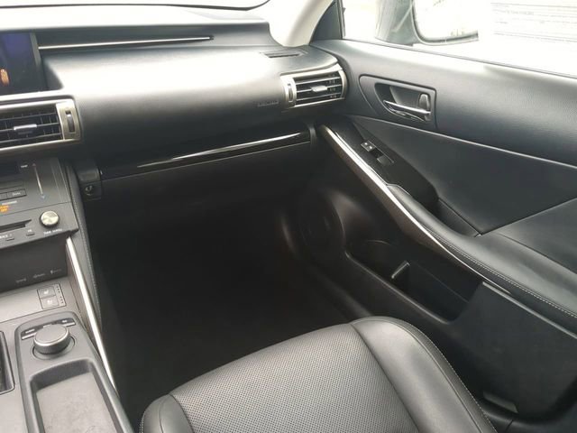 Used 2016 Lexus IS 200t w/ Premium Package image 16