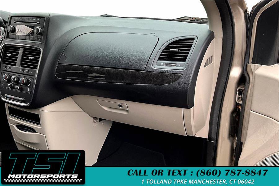 Used 2012 Dodge Grand Caravan SE image 17
