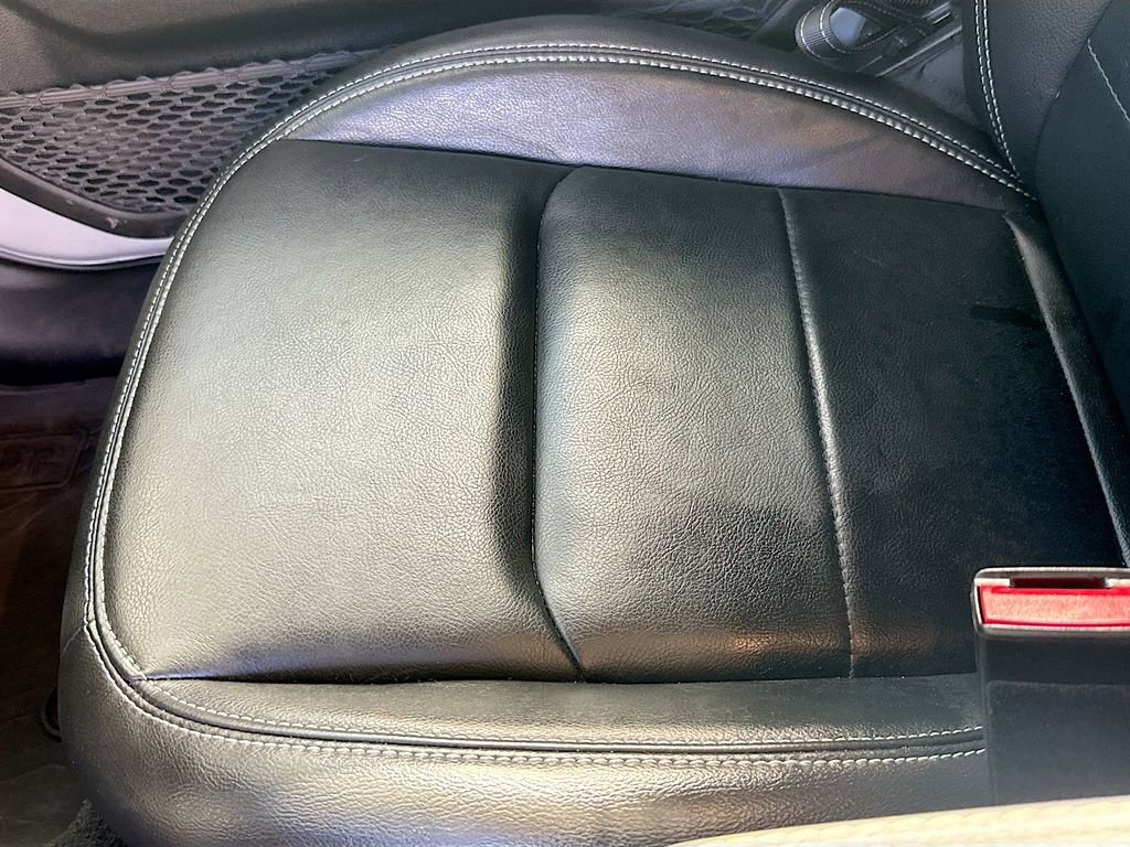 Used 2023 Jeep Wrangler Unlimited Sahara w/ Cold Weather Group image 22