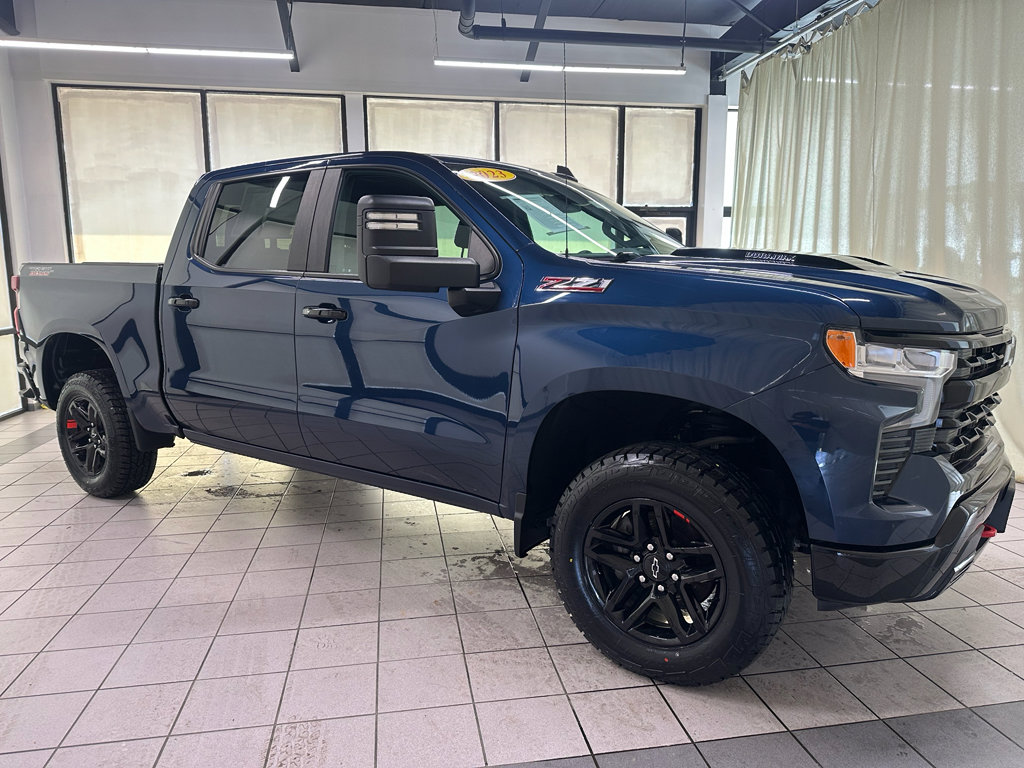 Certified 2023 Chevrolet Silverado 1500 LT Trail Boss w/ Convenience Package II AWD/4WD image 3