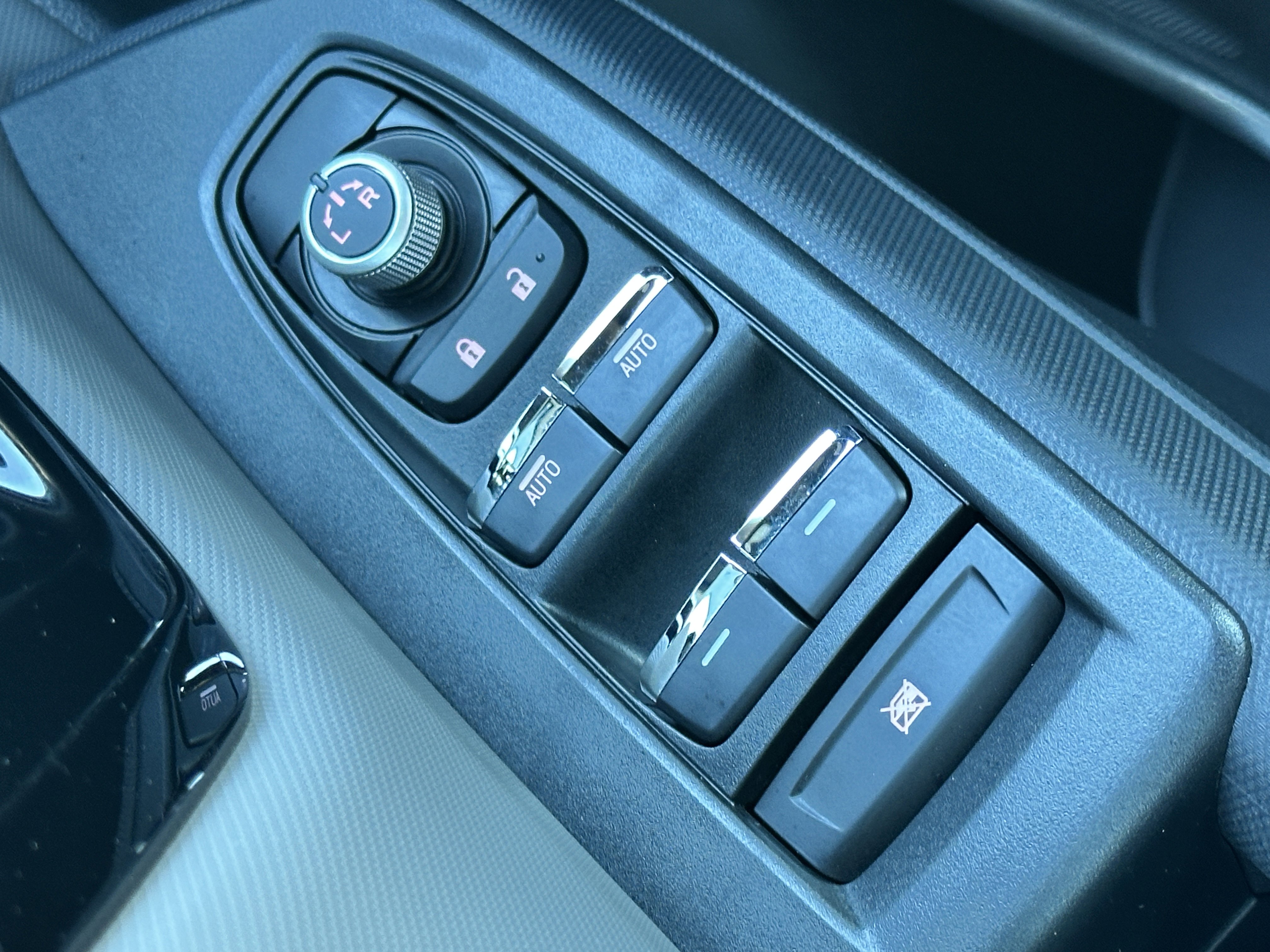 Used 2025 Subaru Forester Sport image 45