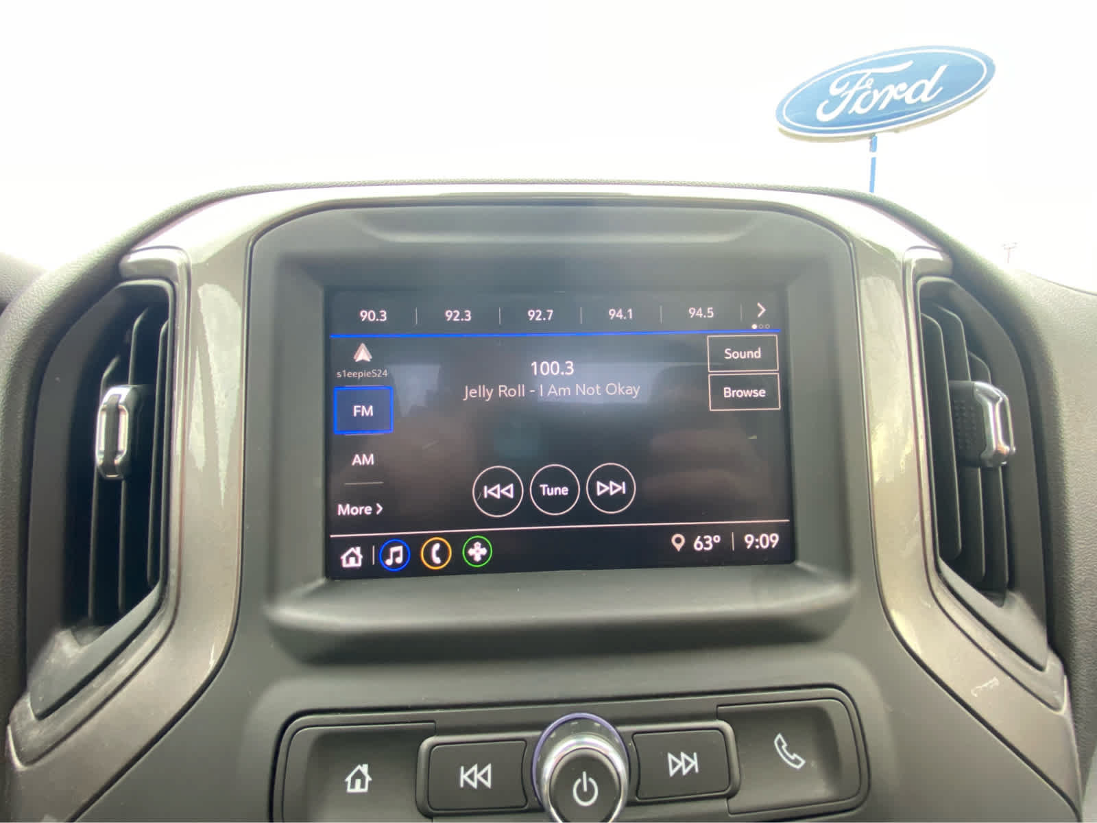 Used 2025 Chevrolet Silverado 1500 W/T RWD image 21