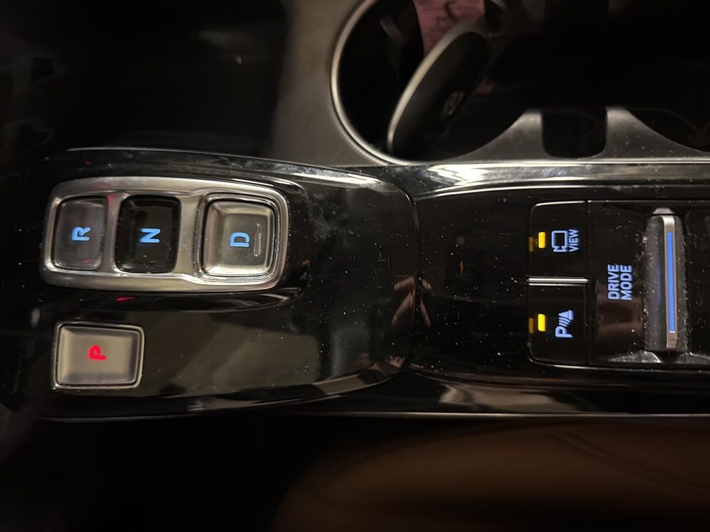 Used 2020 Hyundai Sonata Limited image 15