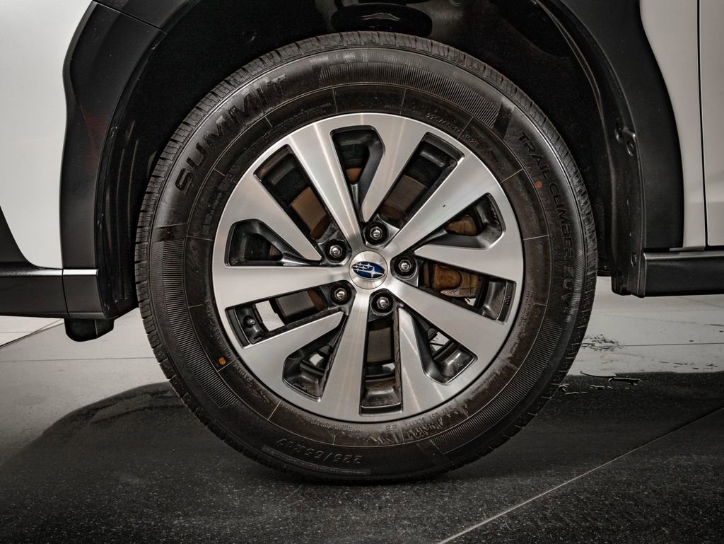 Used 2023 Subaru Outback Premium AWD/4WD image 13