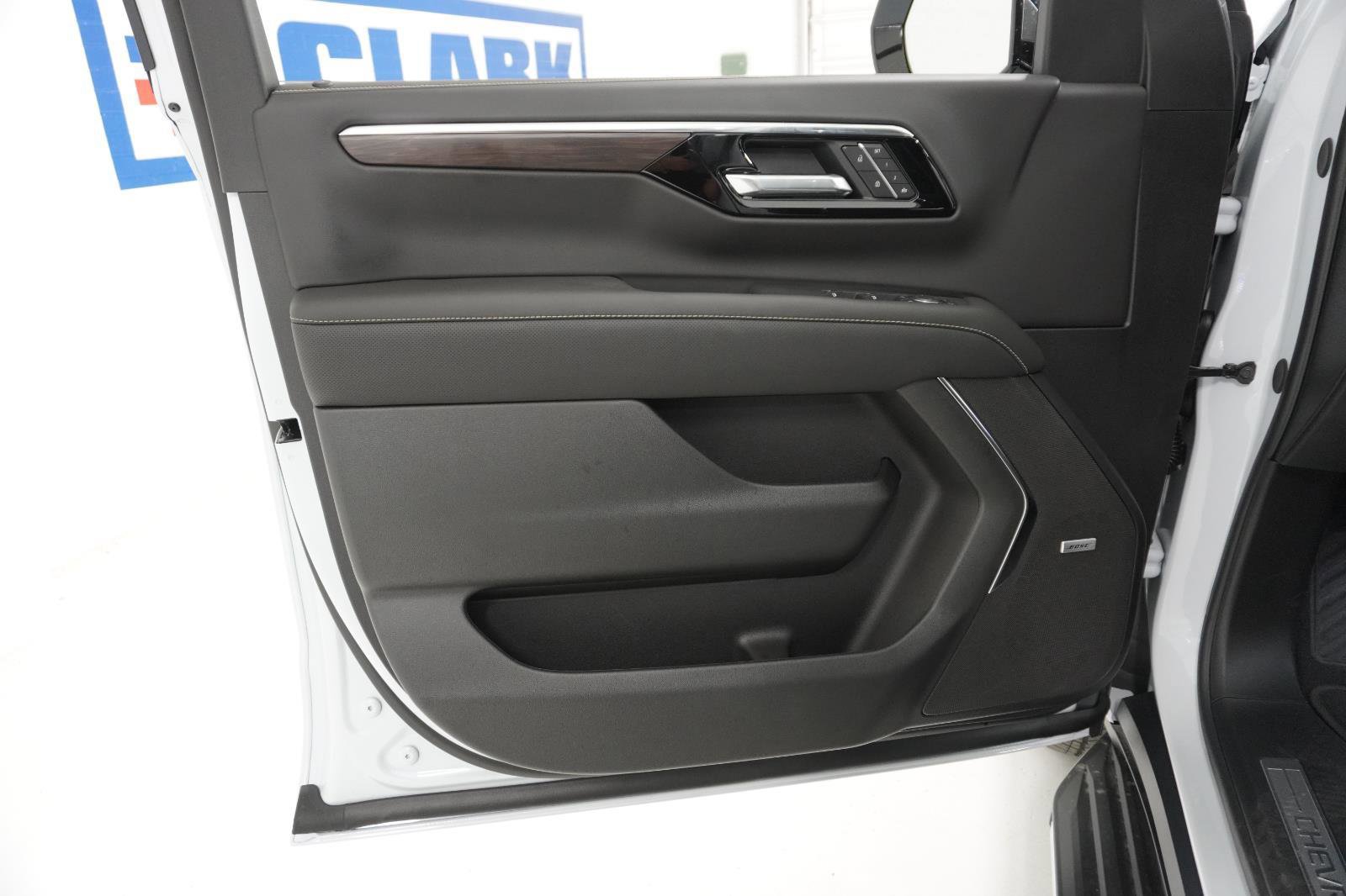 New 2026 Chevrolet Tahoe Premier image 13