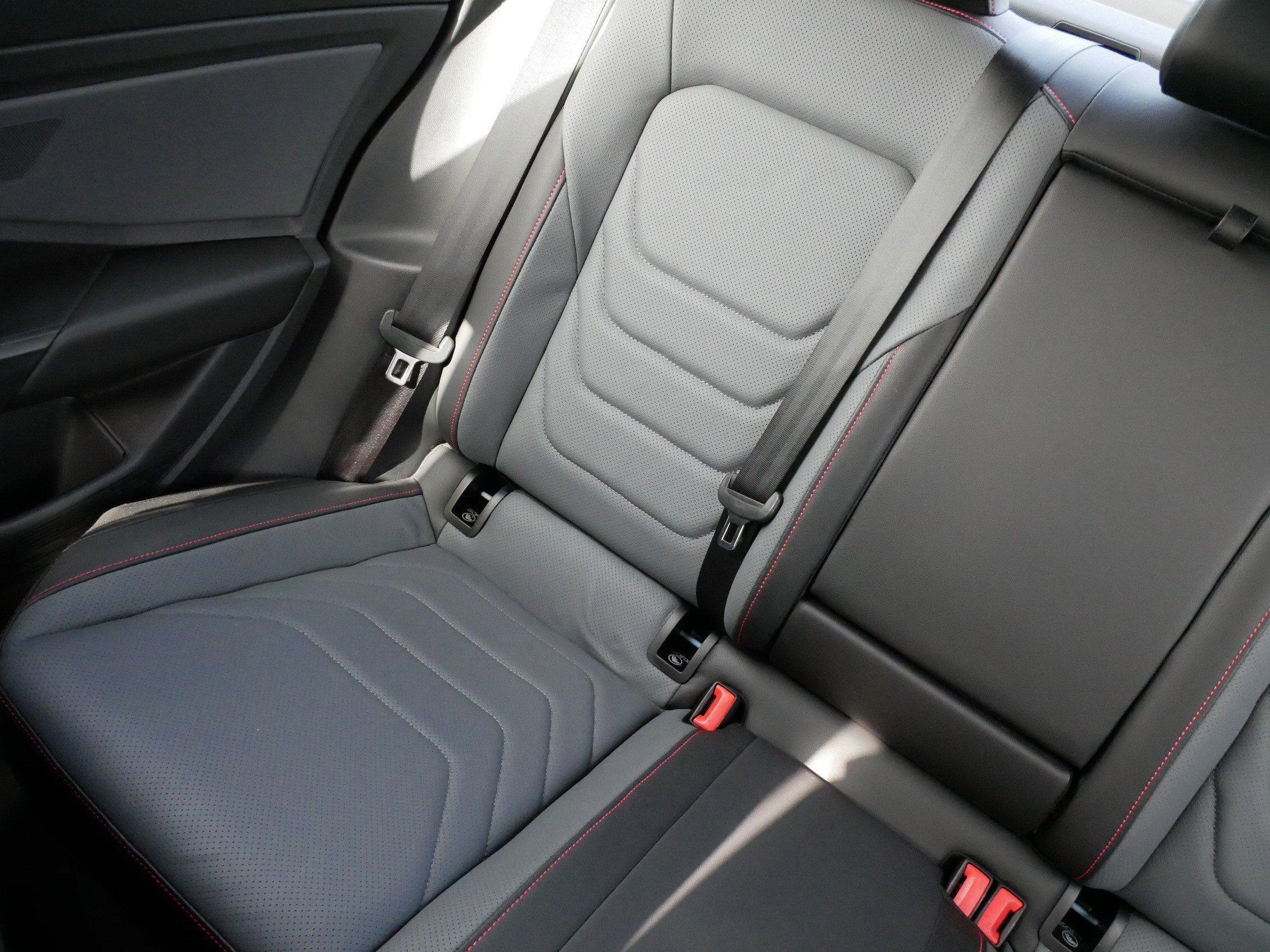 Certified 2025 Volkswagen Jetta GLI Autobahn image 12