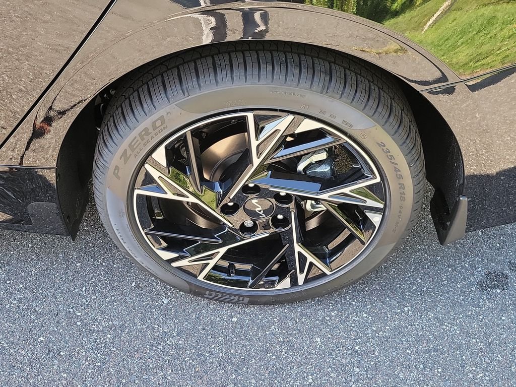 New 2026 Kia K5 GT-Line image 35
