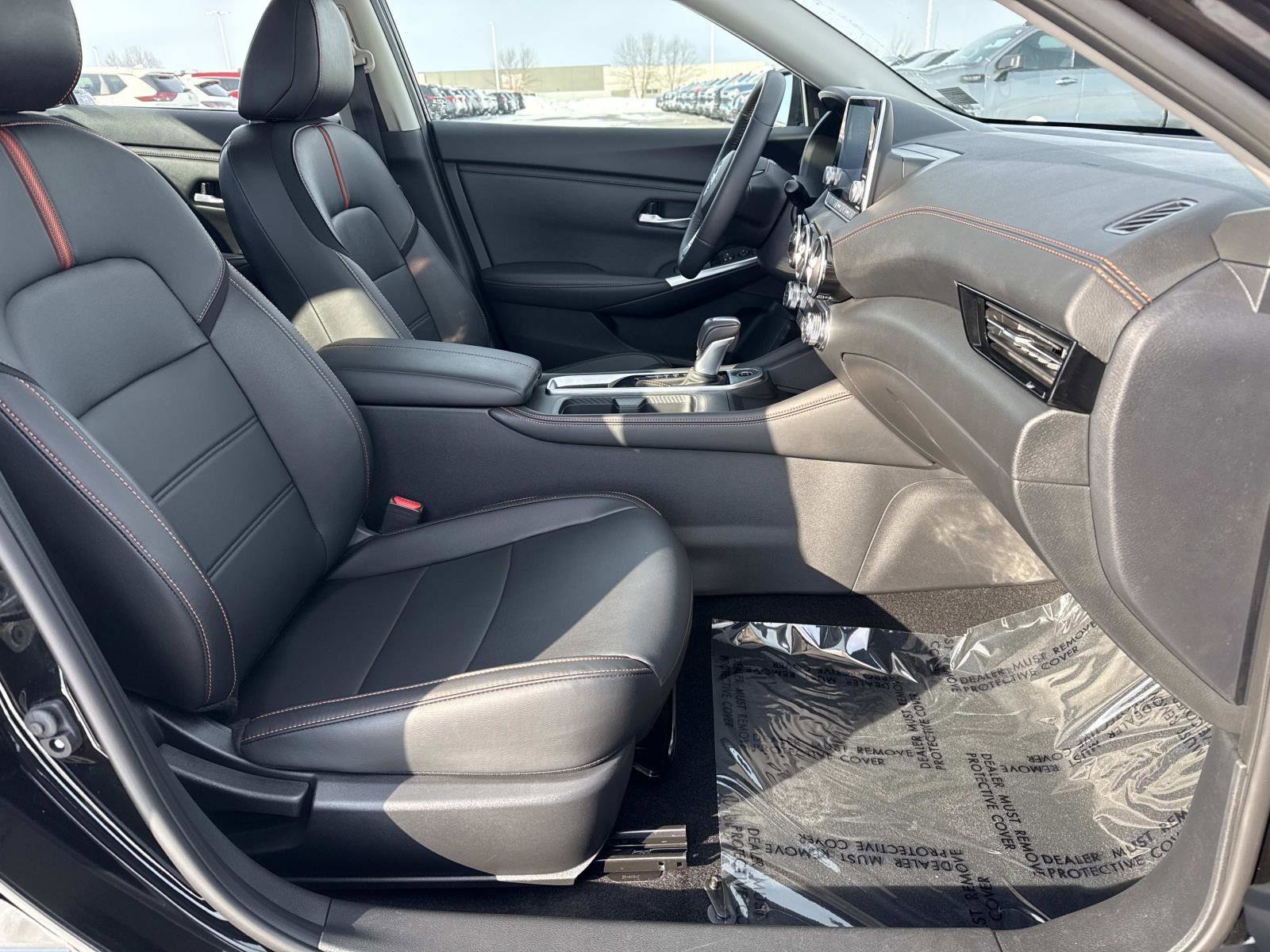 Used 2023 Nissan Sentra SR w/ SR Premium Package image 19