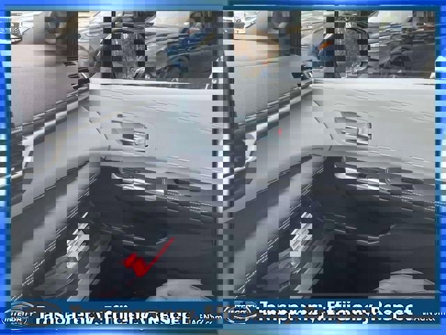 Used 2025 Toyota Sienna XSE w/ XSE Plus Package image 34