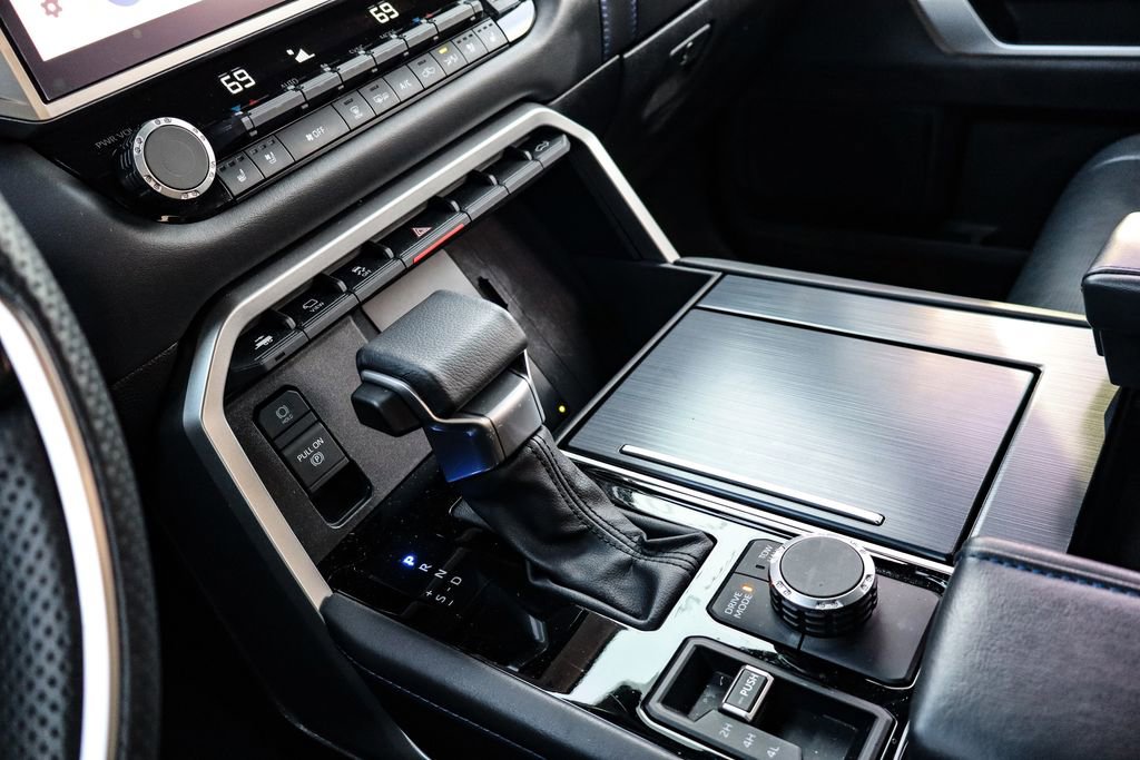 Used 2025 Toyota Tundra Platinum image 30