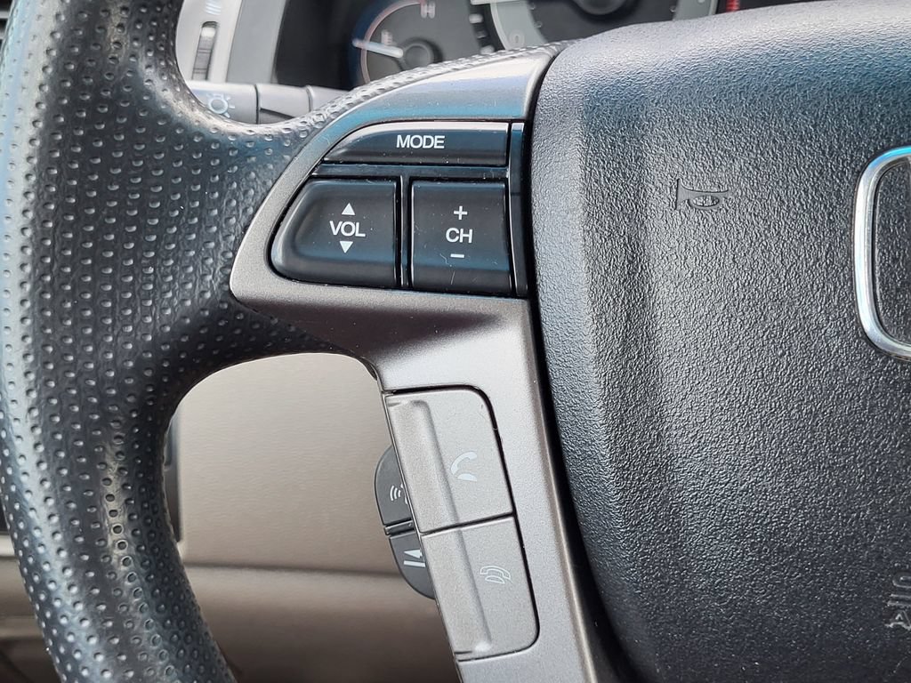 Used 2012 Honda Odyssey EX image 16
