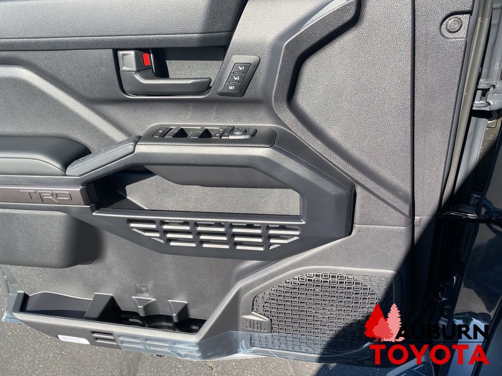 New 2026 Toyota 4Runner TRD Off-Road Premium AWD/4WD image 30
