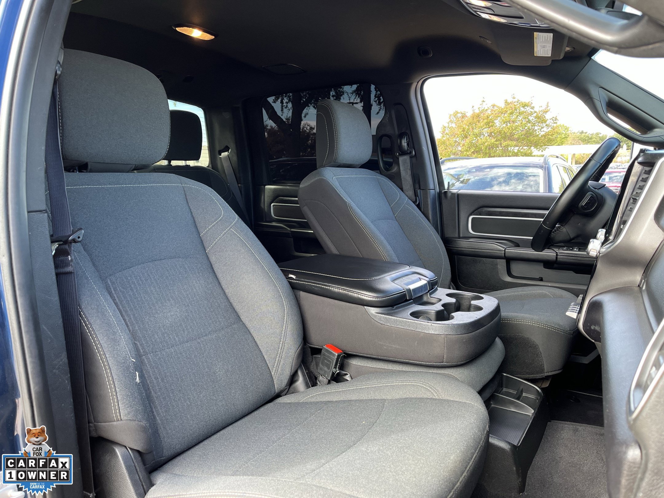 Used 2024 RAM 2500 Big Horn w/ Sport Appearance Package AWD/4WD image 26