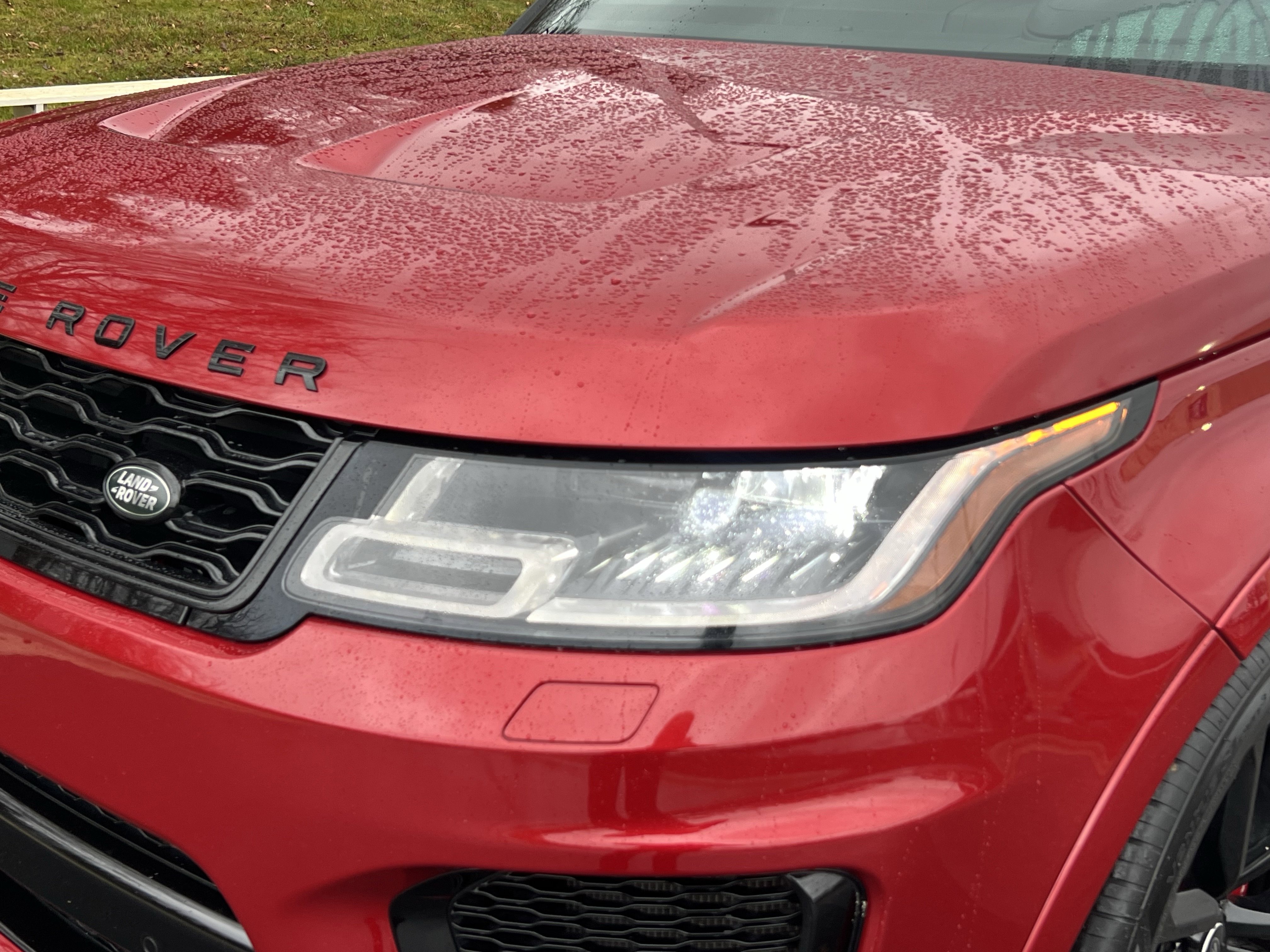 Used 2020 Land Rover Range Rover Sport SVR image 12