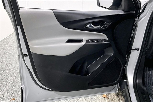 Used 2018 Chevrolet Equinox LS image 21