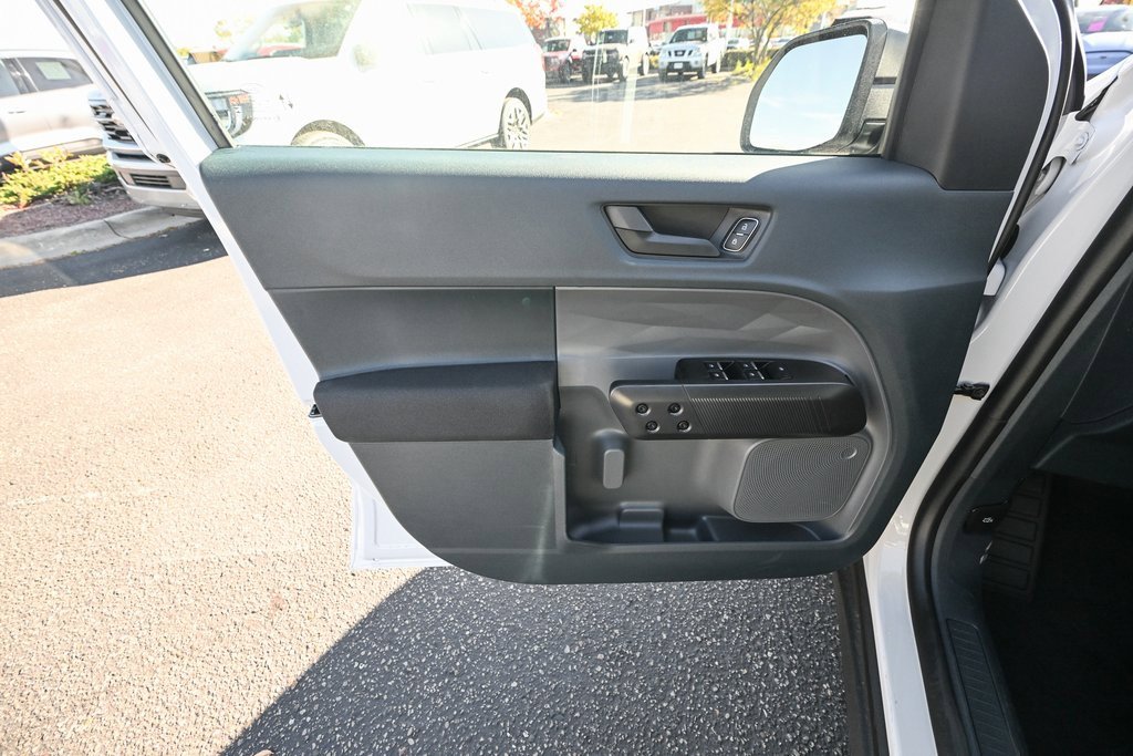 New 2025 Ford Maverick XL w/ Equipment Group 101A image 16