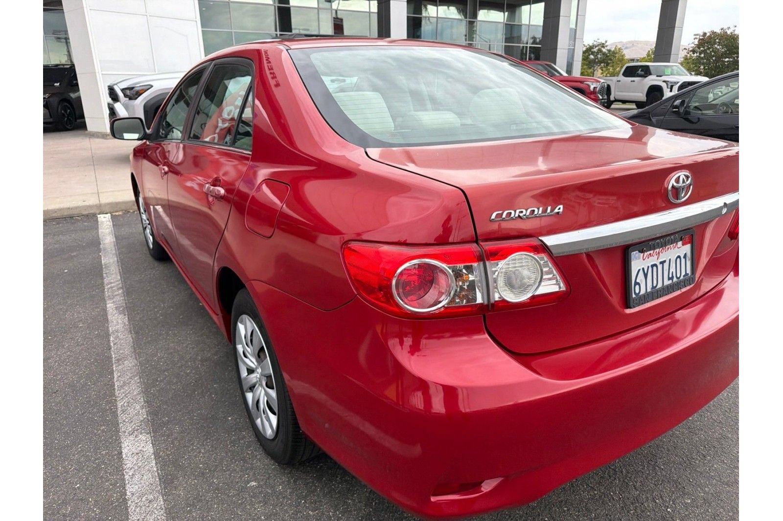 Used 2013 Toyota Corolla LE FWD image 5