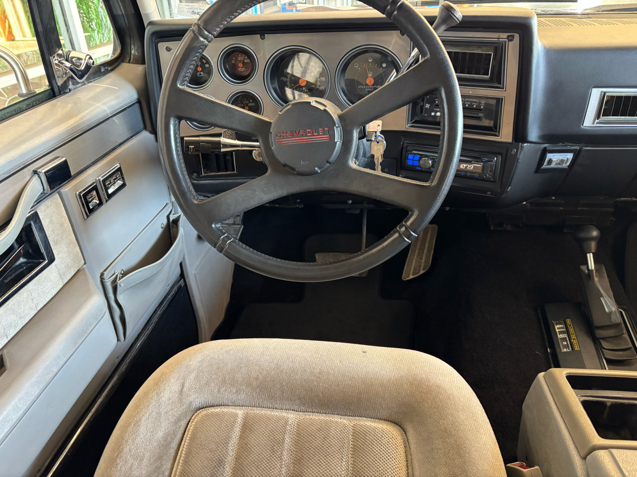 Used 1991 Chevrolet Blazer 4WD image 11