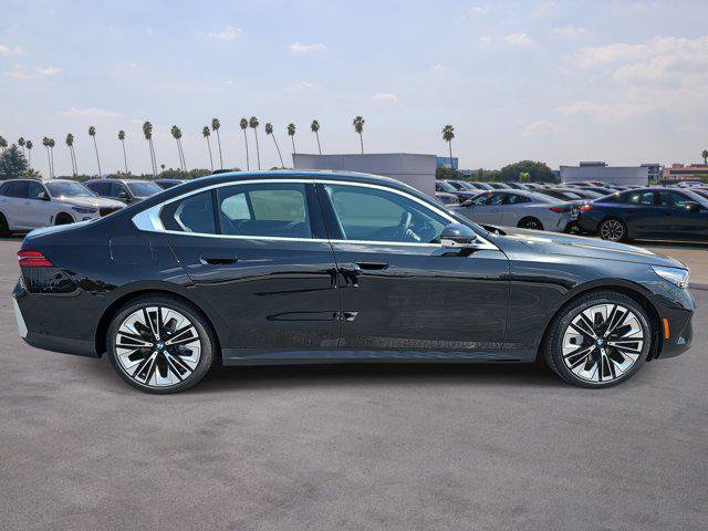New 2026 BMW 540i xDrive image 4
