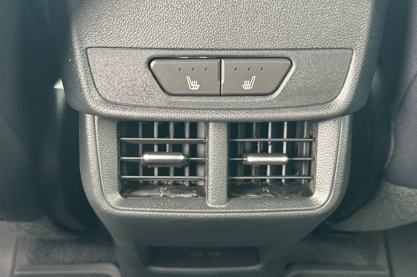 New 2026 Chevrolet Equinox ACTIV w/ Convenience Package III image 14