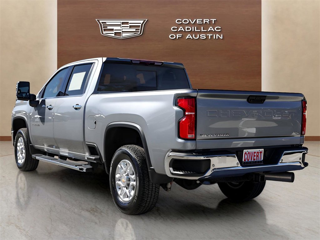 Used 2025 Chevrolet Silverado 2500 LTZ w/ LTZ Convenience Package image 3
