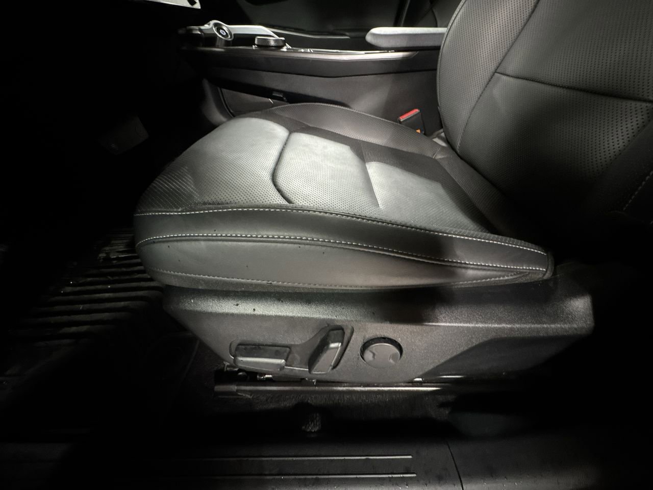 Certified 2023 Kia EV6 Wind w/ Wind Technology Package image 16