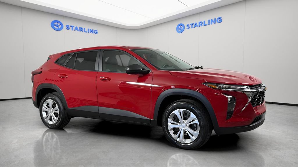 Certified 2026 Chevrolet Trax LS FWD image 12