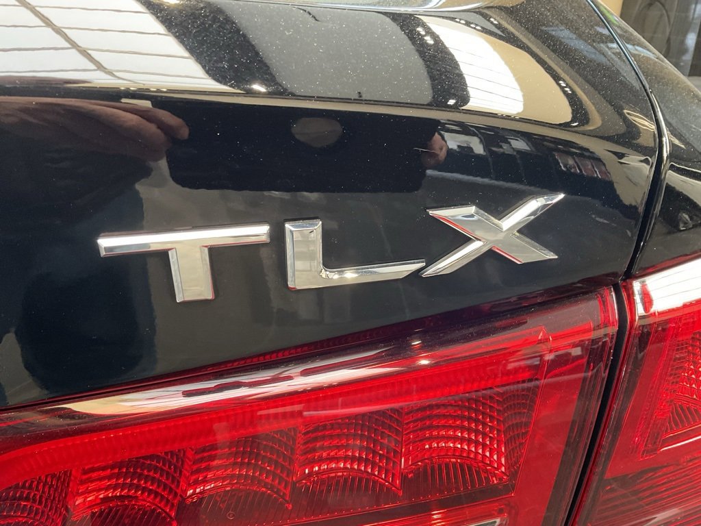 Certified 2018 Acura TLX image 22