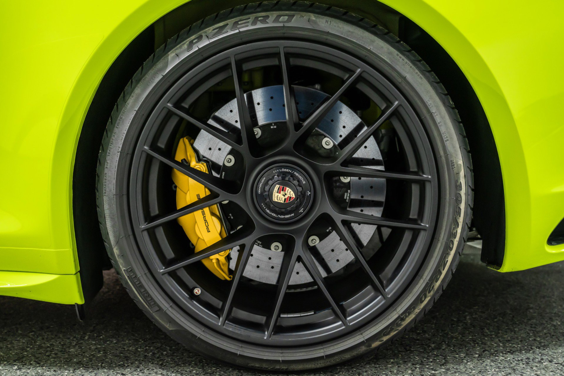 Used 2018 Porsche 911 Targa 4 GTS image 10