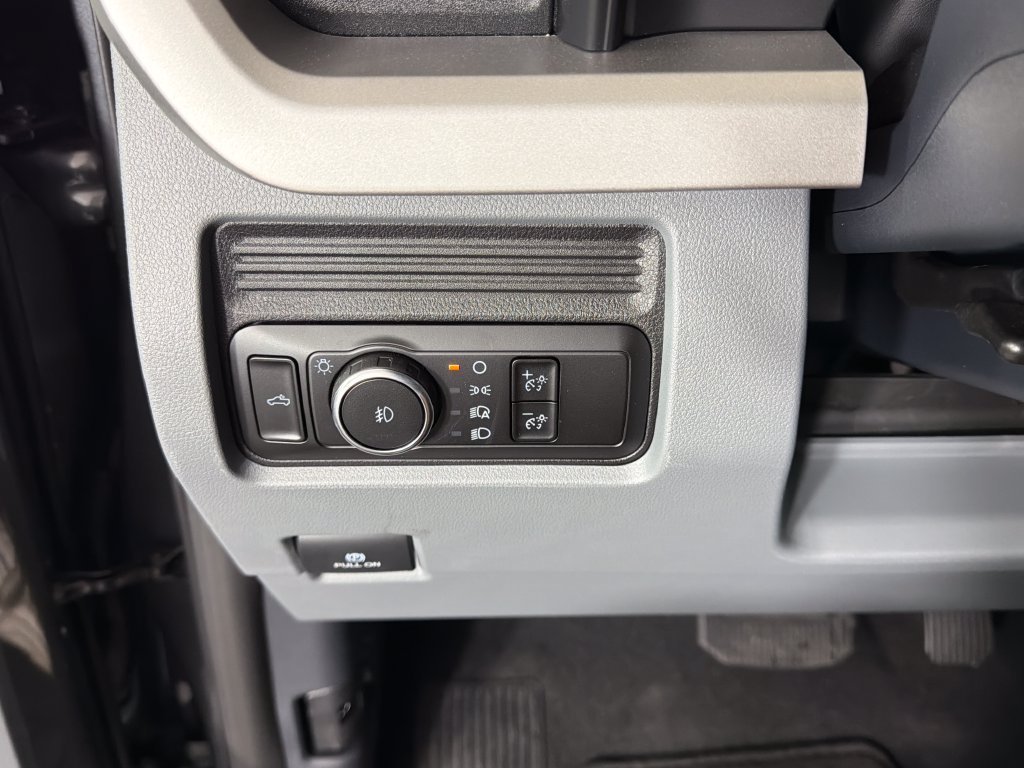 New 2026 Ford F350 XLT AWD/4WD image 14