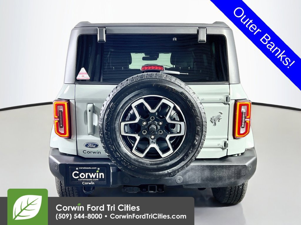 Used 2024 Ford Bronco Outer Banks AWD/4WD image 12