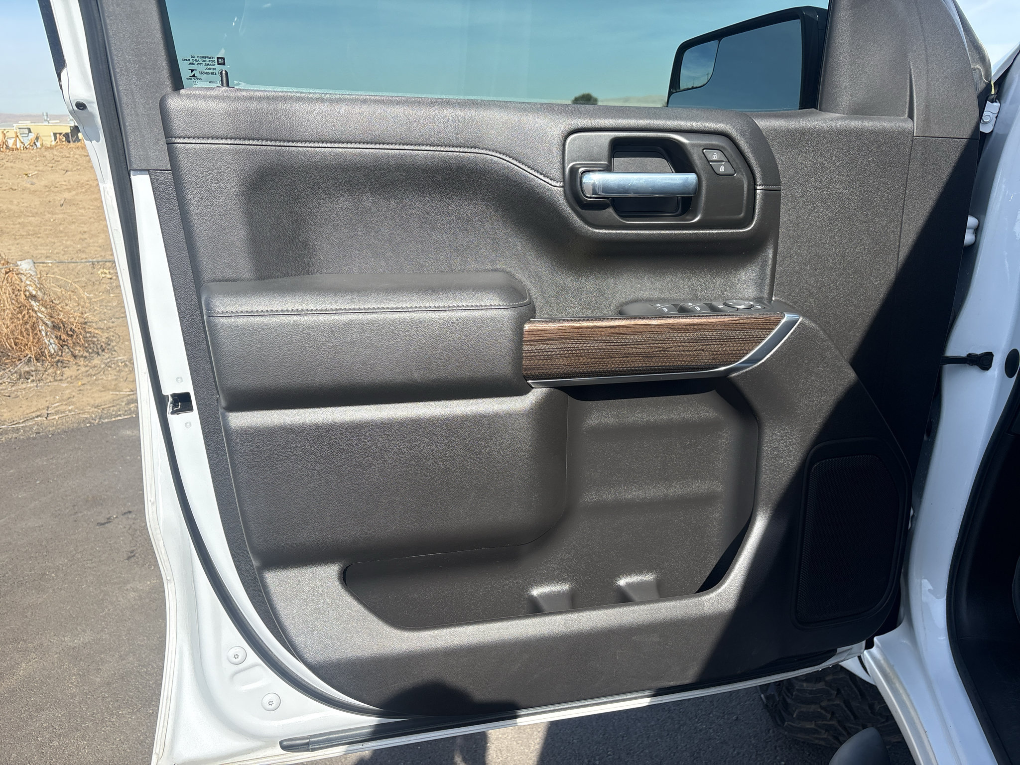 Used 2021 Chevrolet Silverado 1500 LT Trail Boss w/ Bed Protection Package AWD/4WD image 16