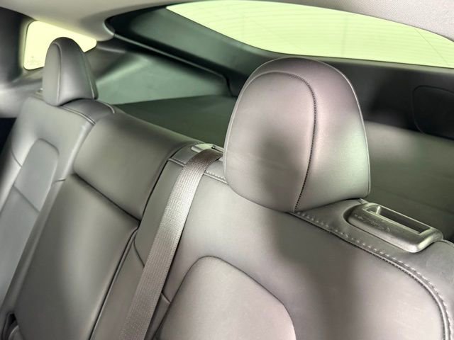 Used 2024 Tesla Model Y Long Range AWD/4WD image 25