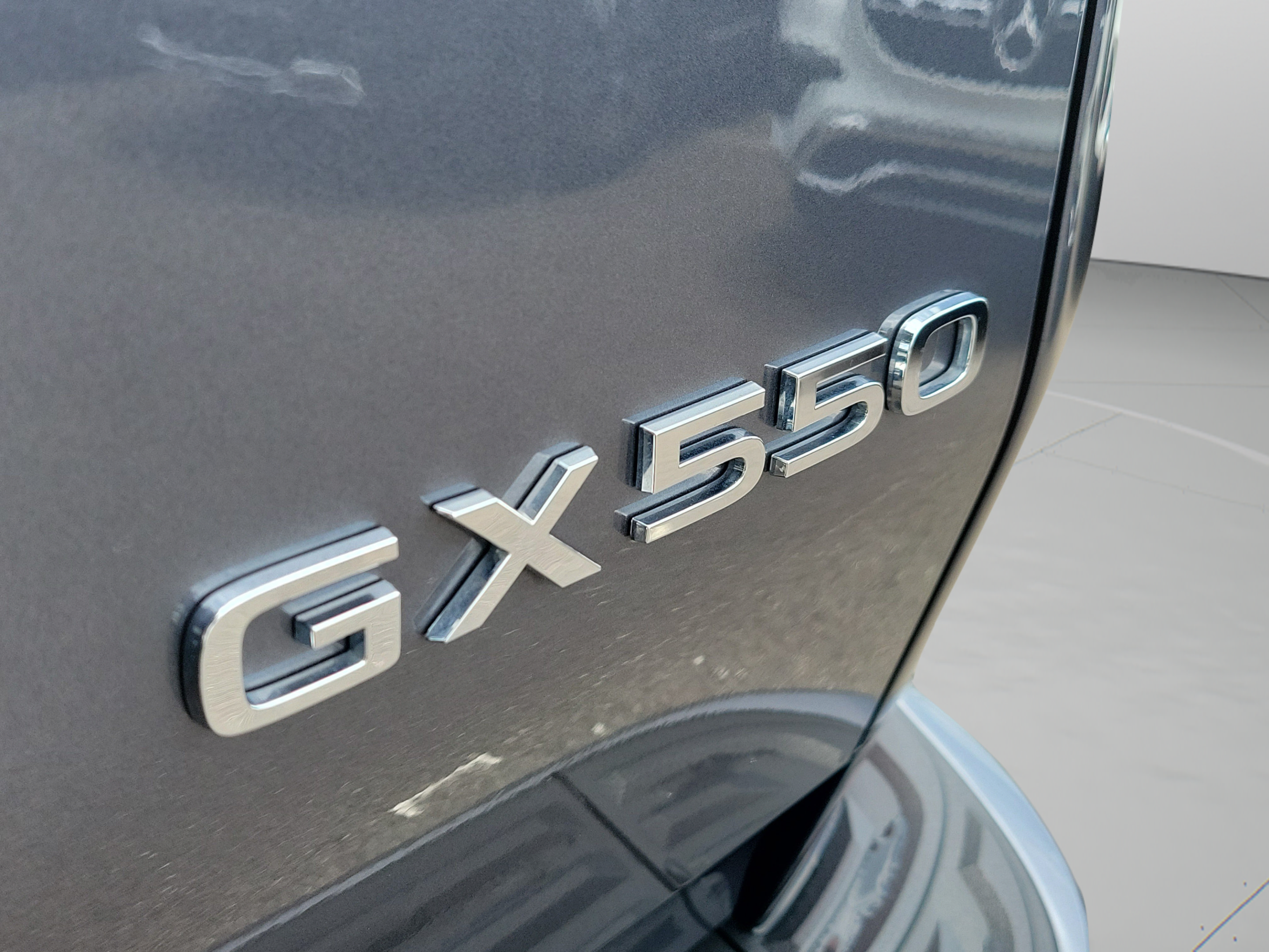 Used 2024 Lexus GX 550 w/ Accessory Package (Z1) AWD/4WD image 7