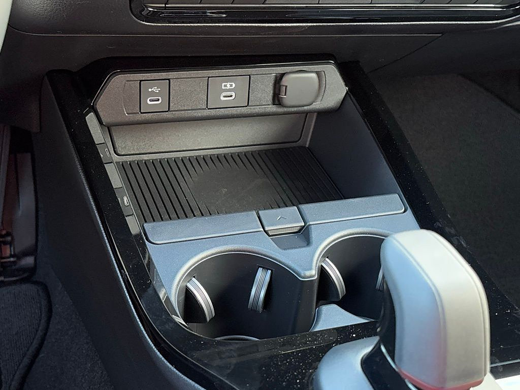 New 2026 Toyota Prius Plug-In Hybrid FWD image 20