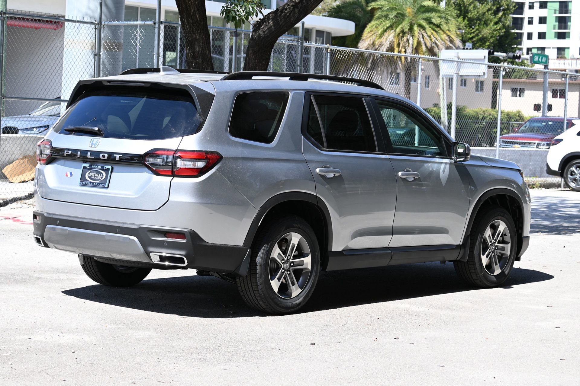 New 2026 Honda Pilot EX-L image 5